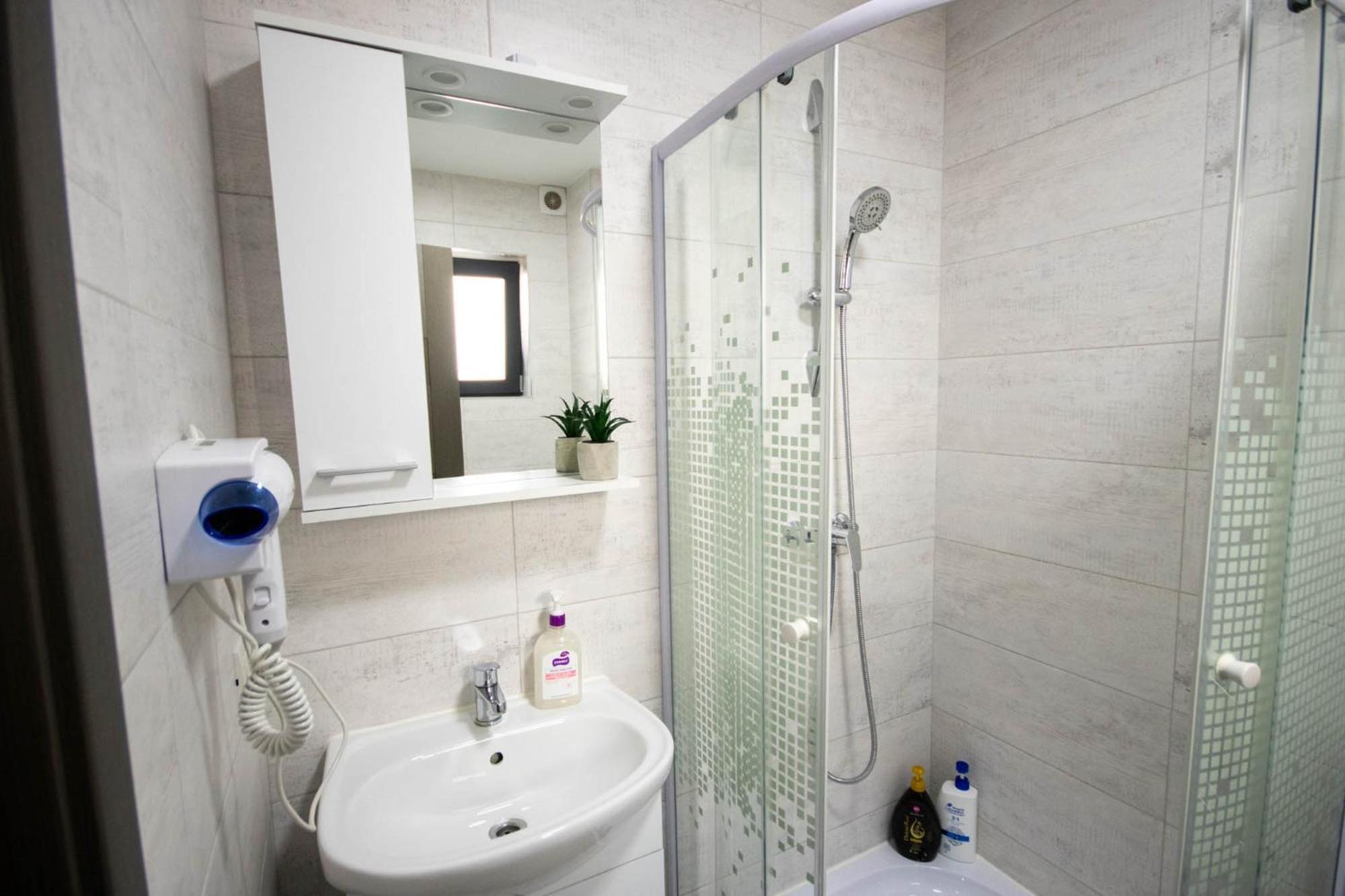 Astar Apartments - Small Rădăuţi المظهر الخارجي الصورة